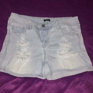 Light blue jean ripped shorts